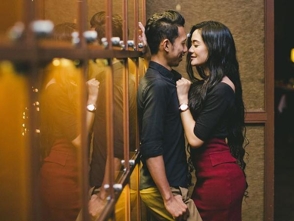 Lady is needed for secret relationship
